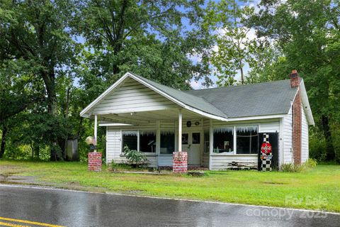 9521 Cruso Road Canton NC 28716