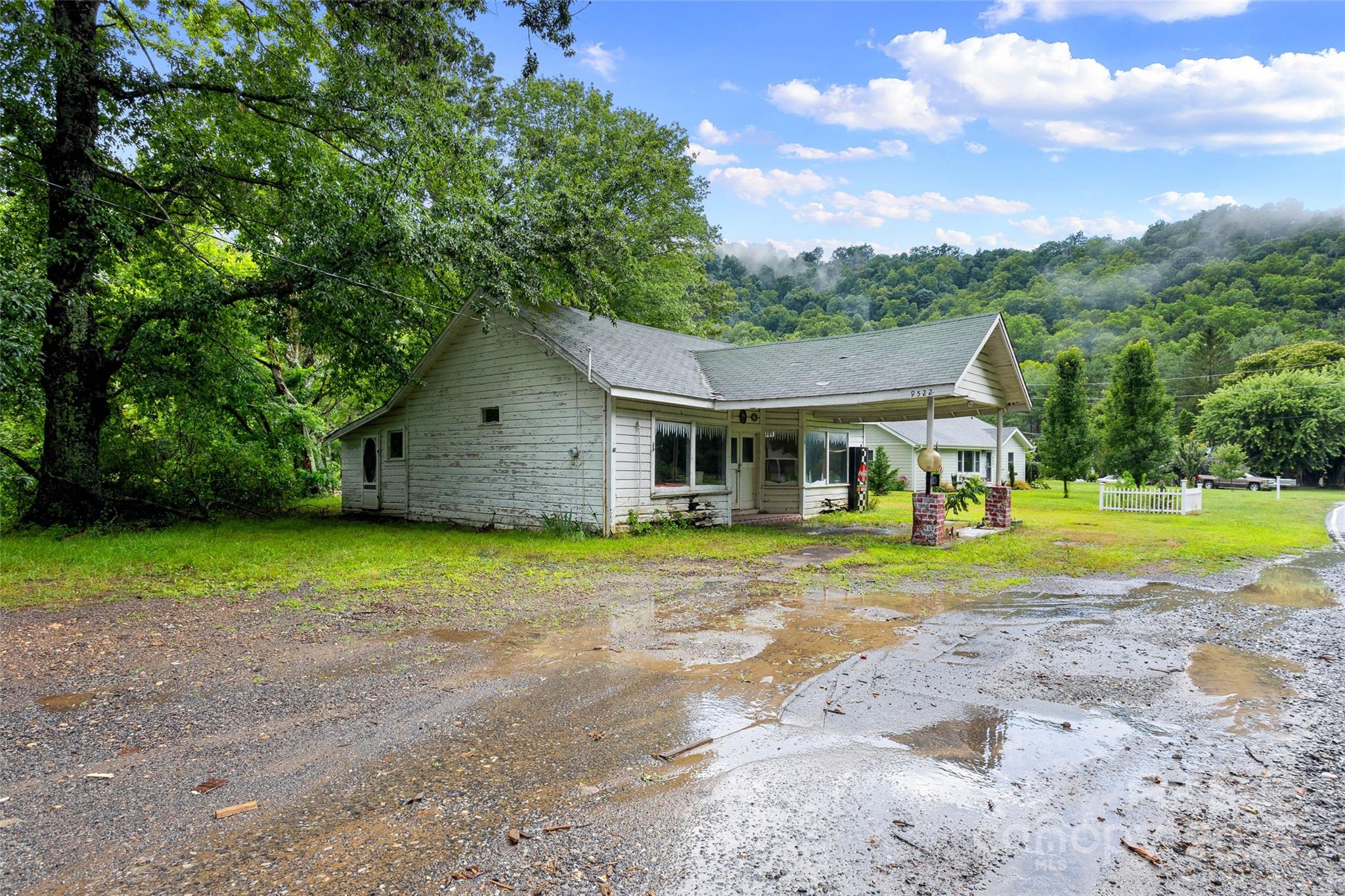 9521 Cruso Road