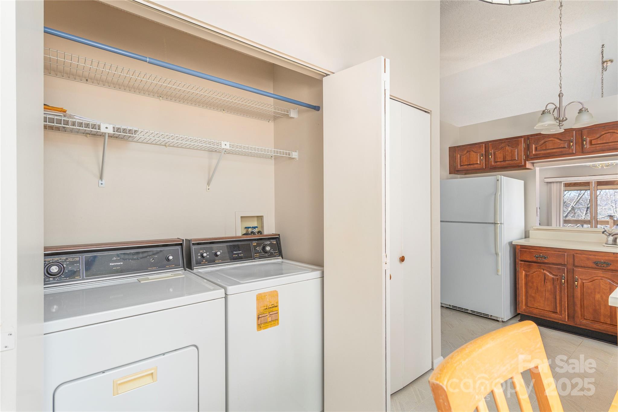 Pine Cliff Condominiums - Residential