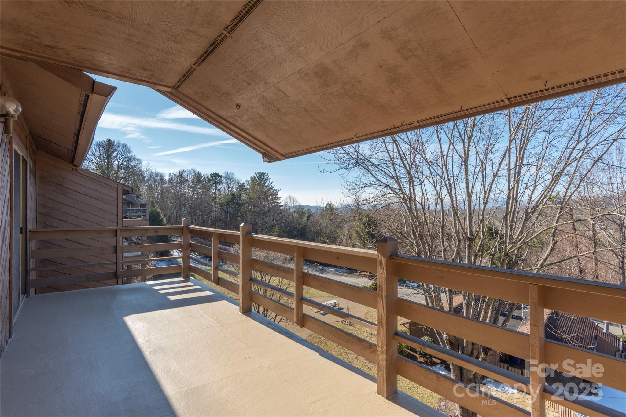 Pine Cliff Condominiums - Residential