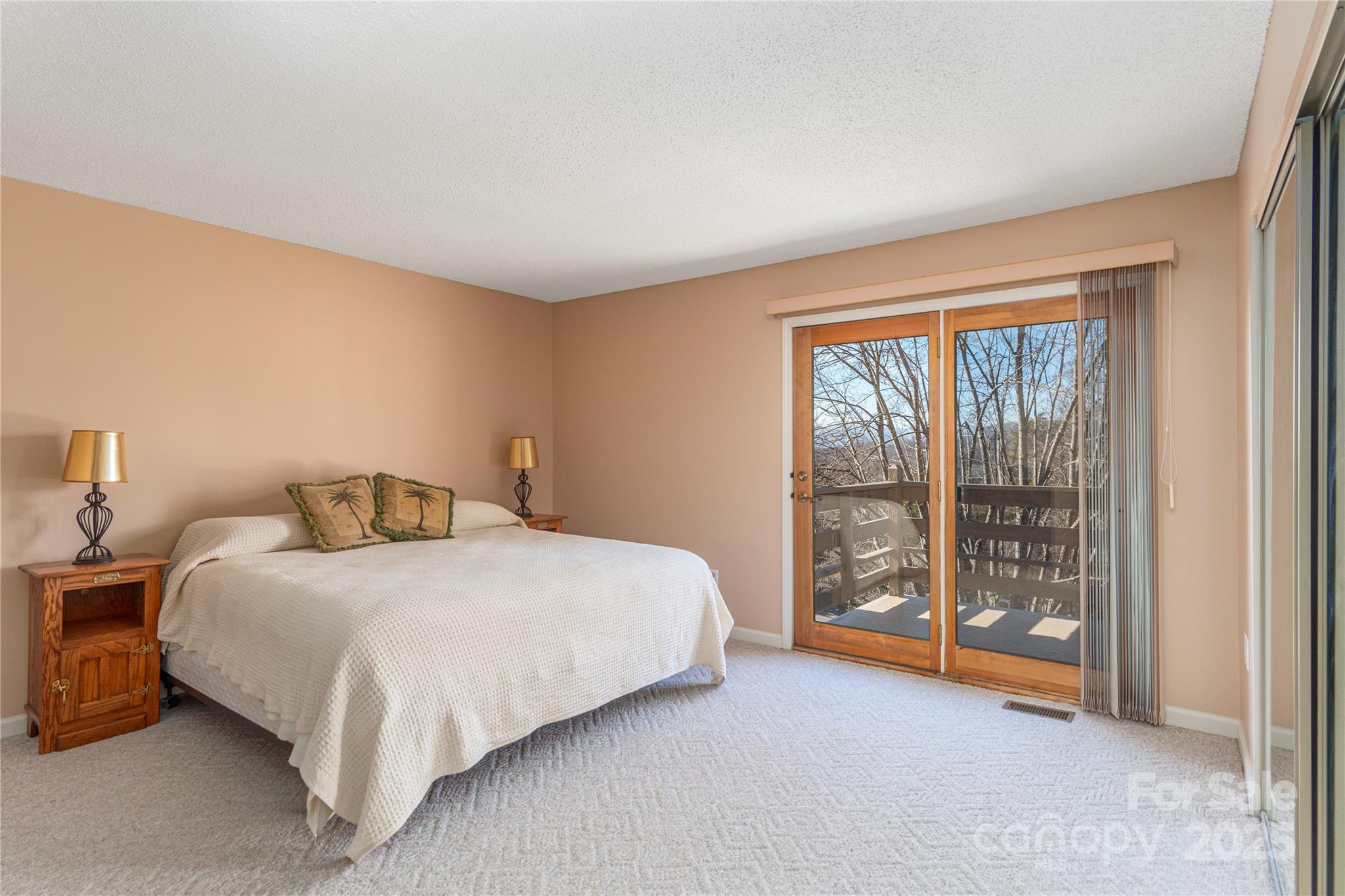 Pine Cliff Condominiums - Residential