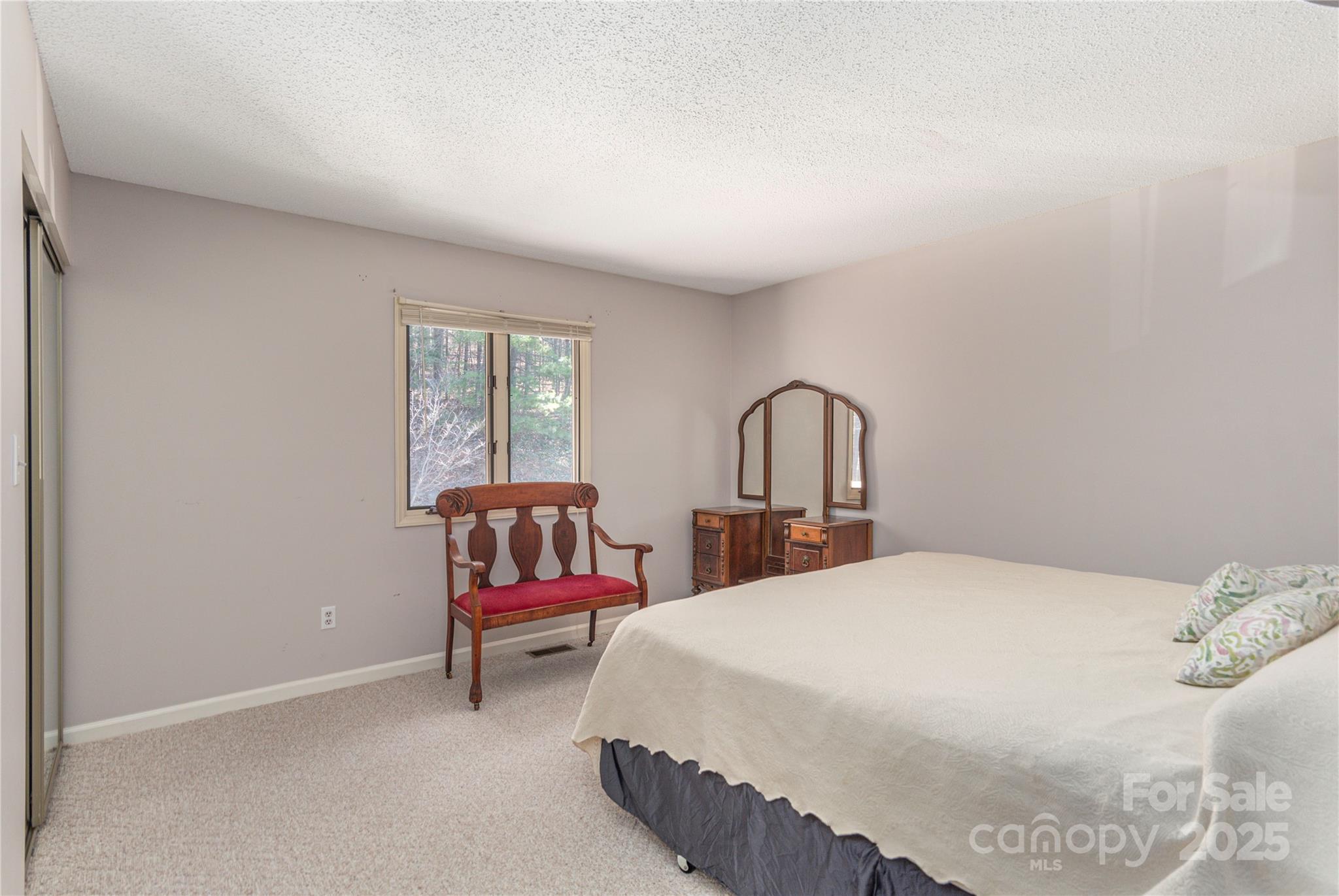Pine Cliff Condominiums - Residential
