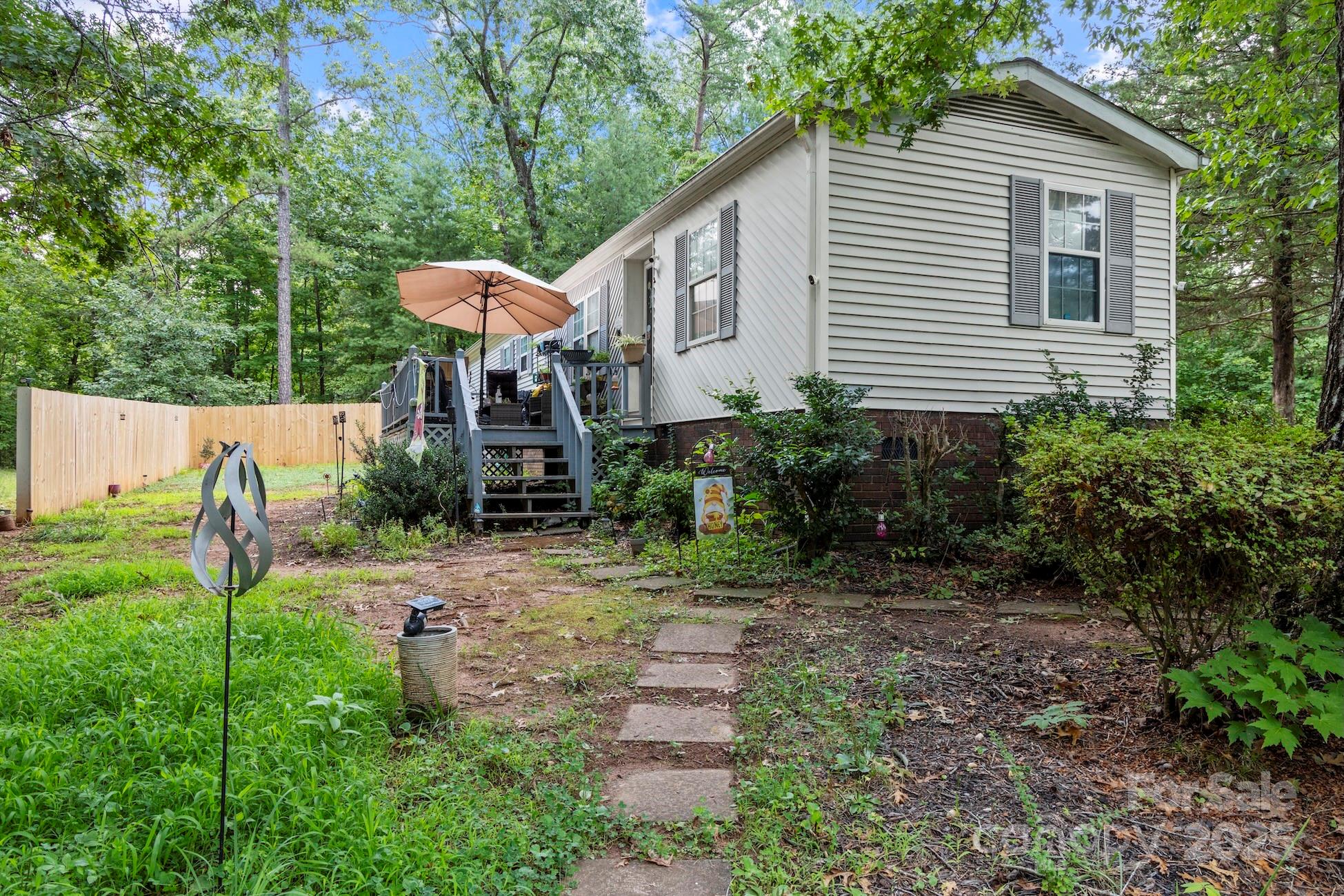 1446 Bridlewood Lane