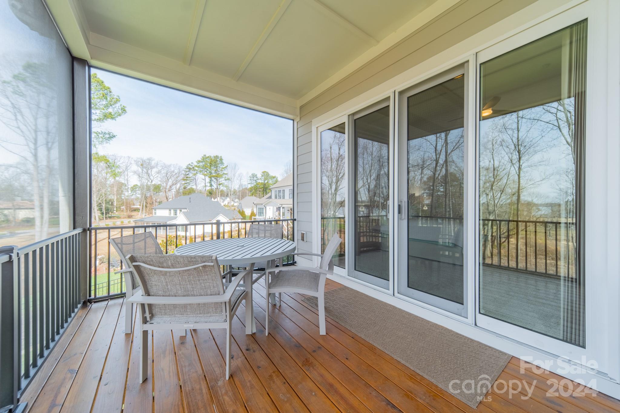 Lakeside on Brawley - Residential