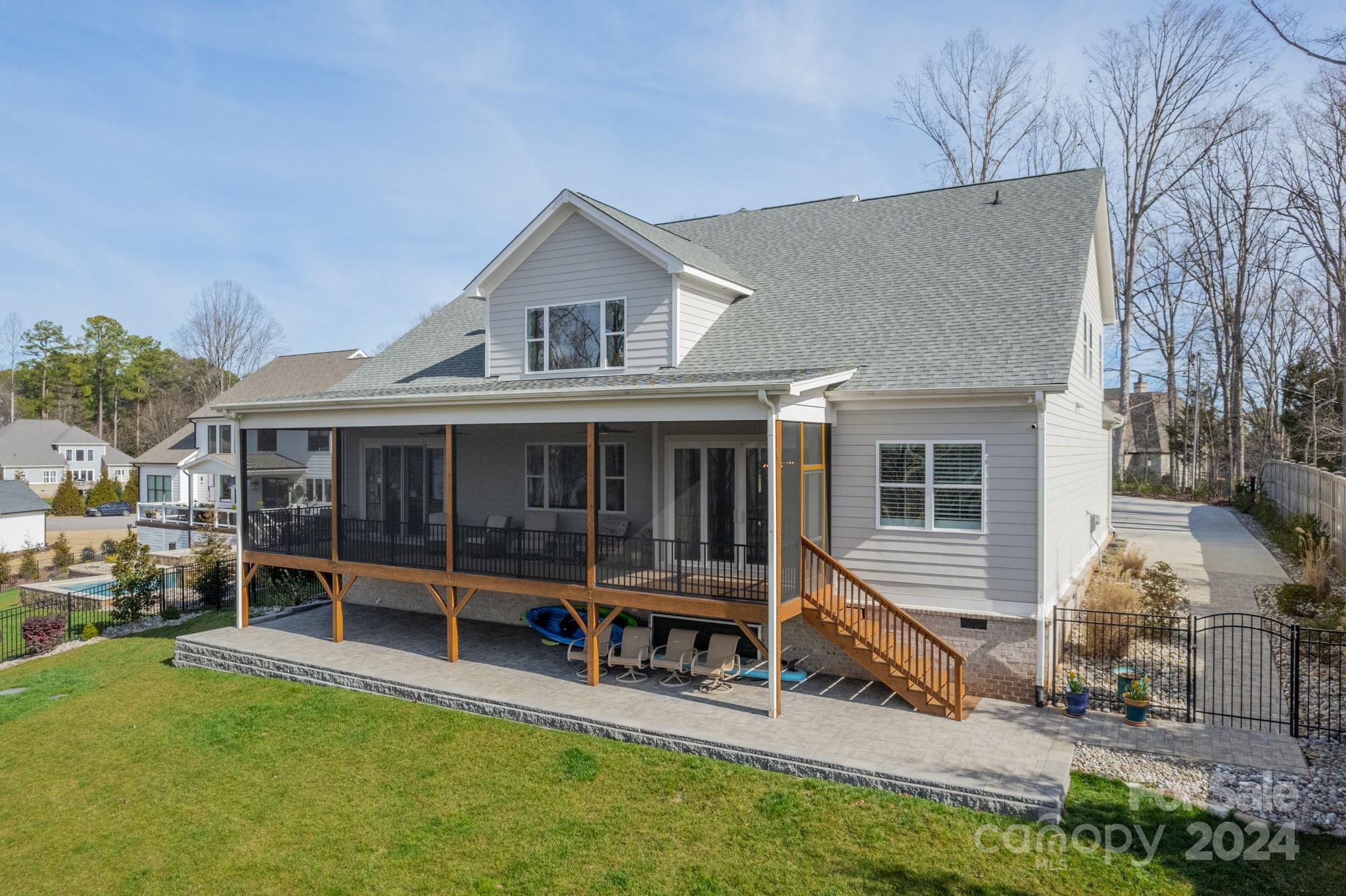 Lakeside on Brawley - Residential