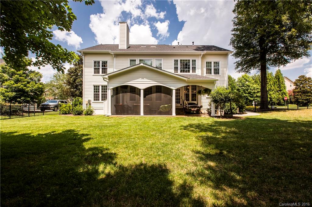 The Hamptons - Residential