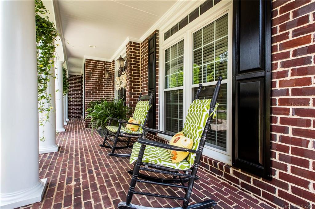 The Hamptons - Residential