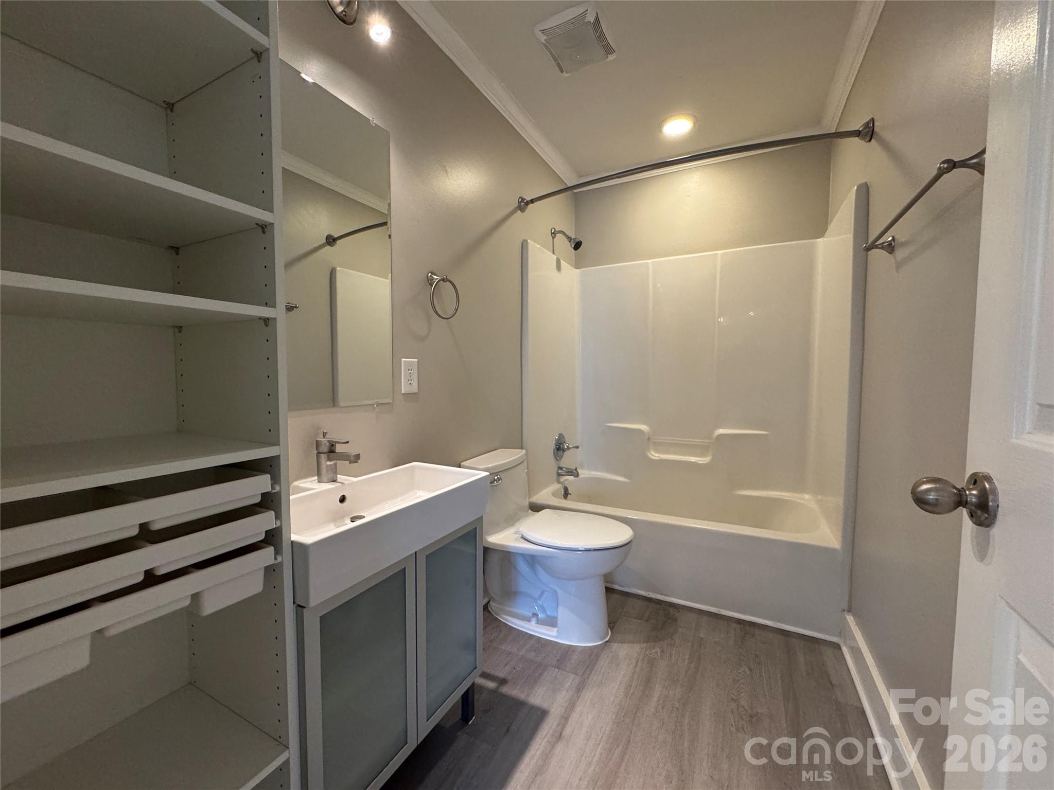 Farmwood - Residential