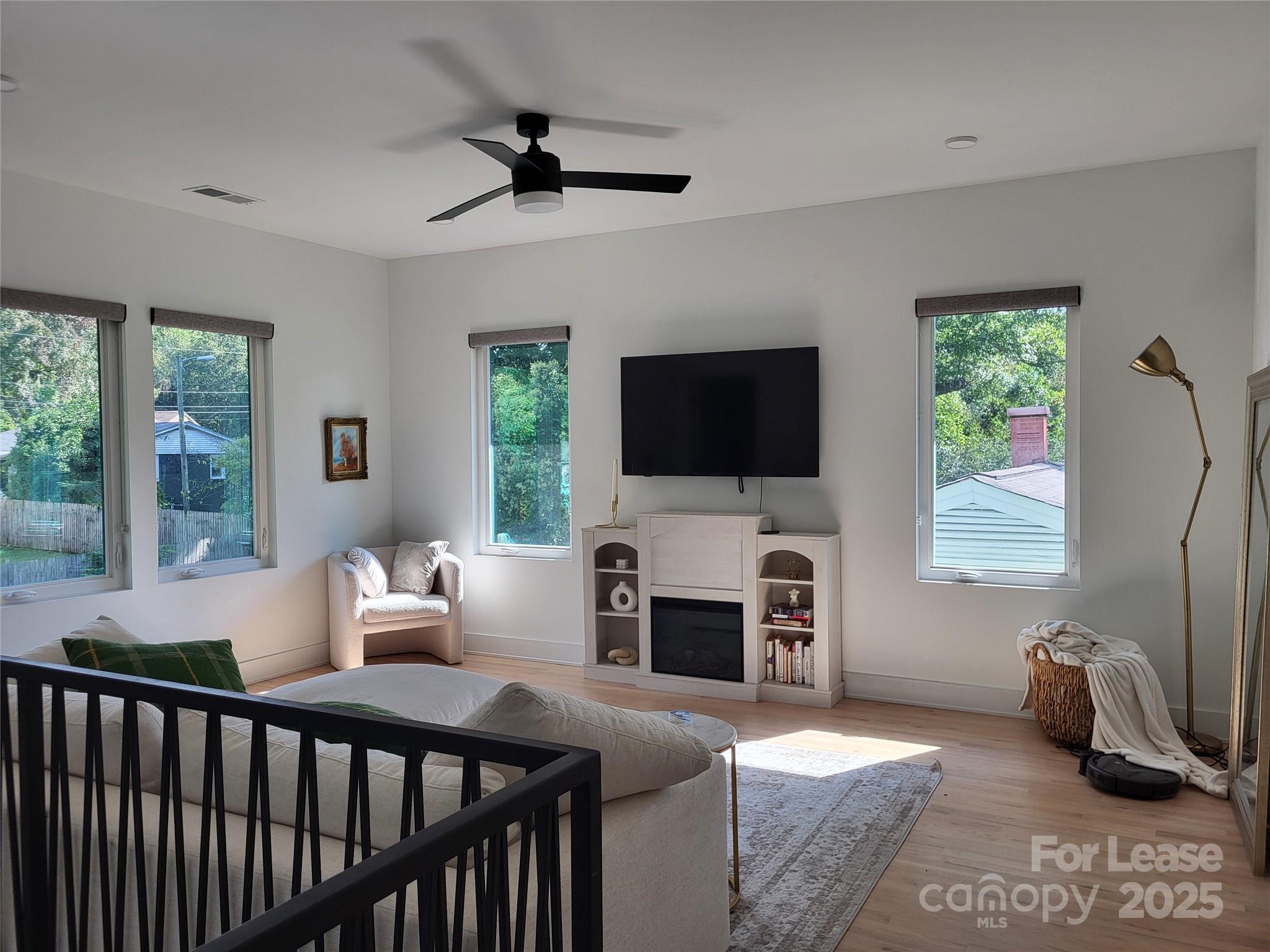 Lincoln Heights - Residential Lease