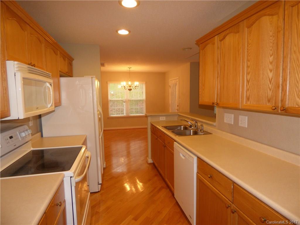 The Villages At Oak Tree - Residential Lease