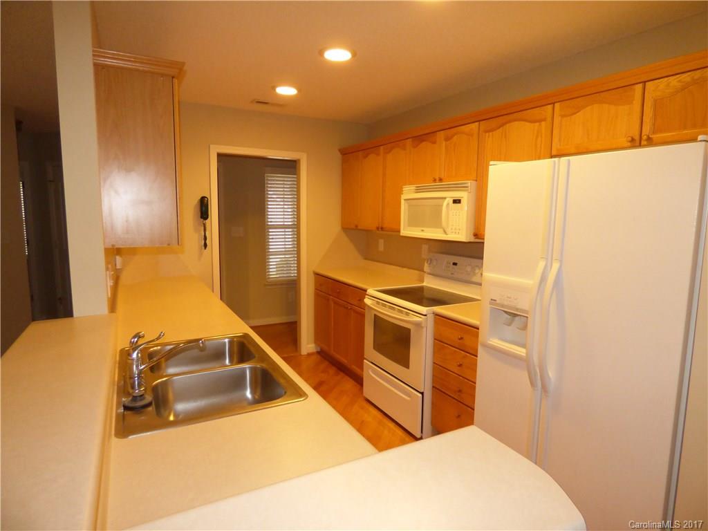 The Villages At Oak Tree - Residential Lease