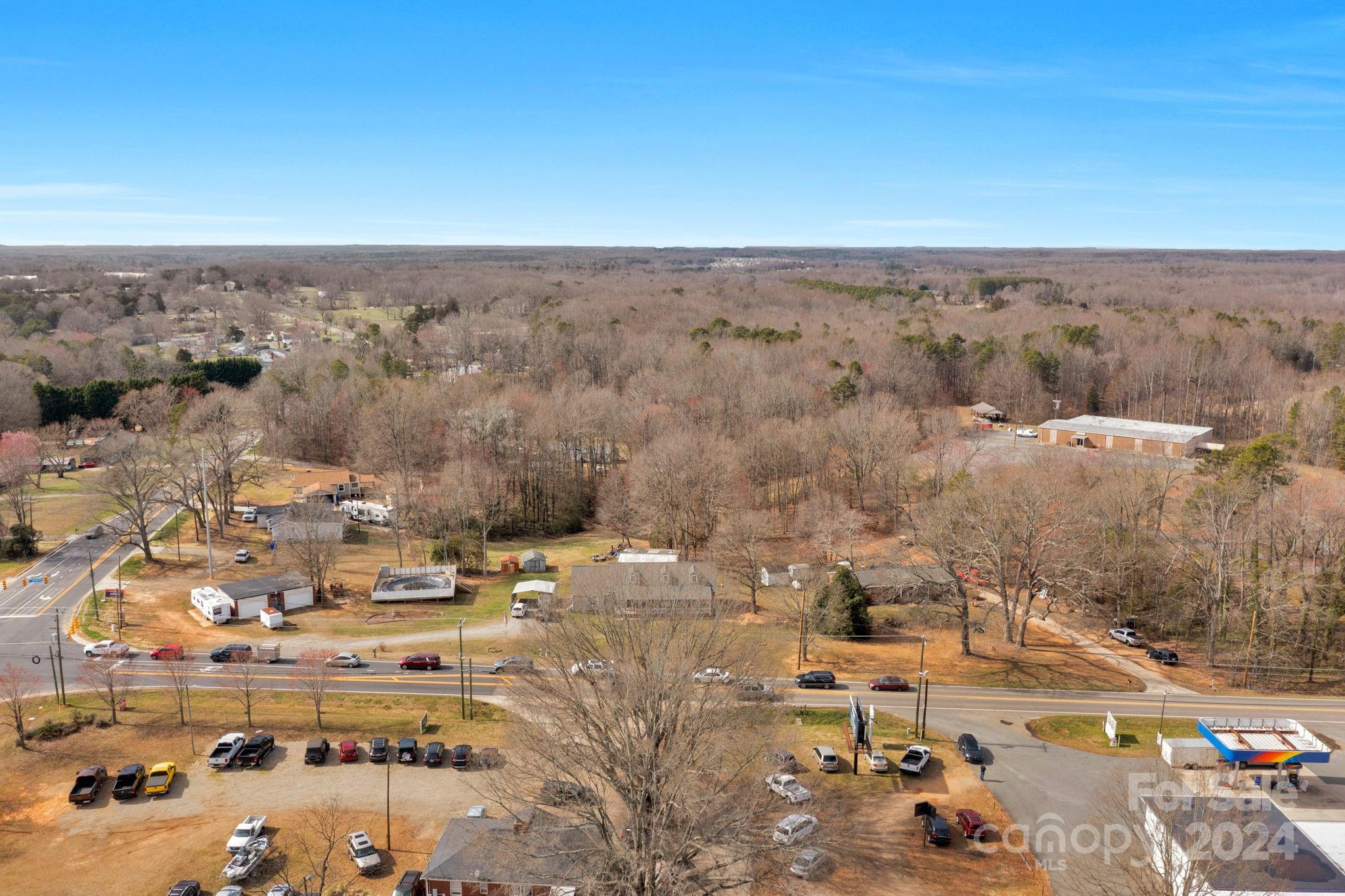 2148 Charlotte Highway