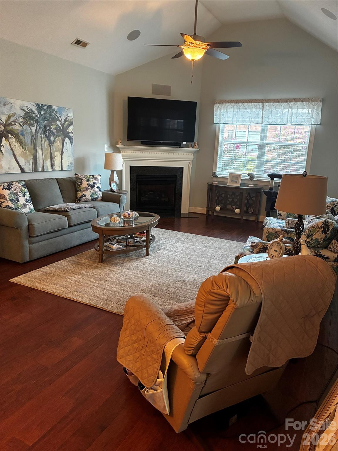 8310 Glacier Drive