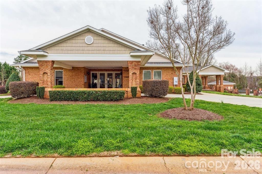 8310 Glacier Drive
