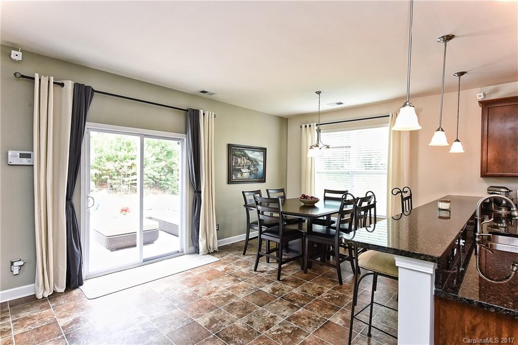 The Vineyards on Lake Wylie - Residential