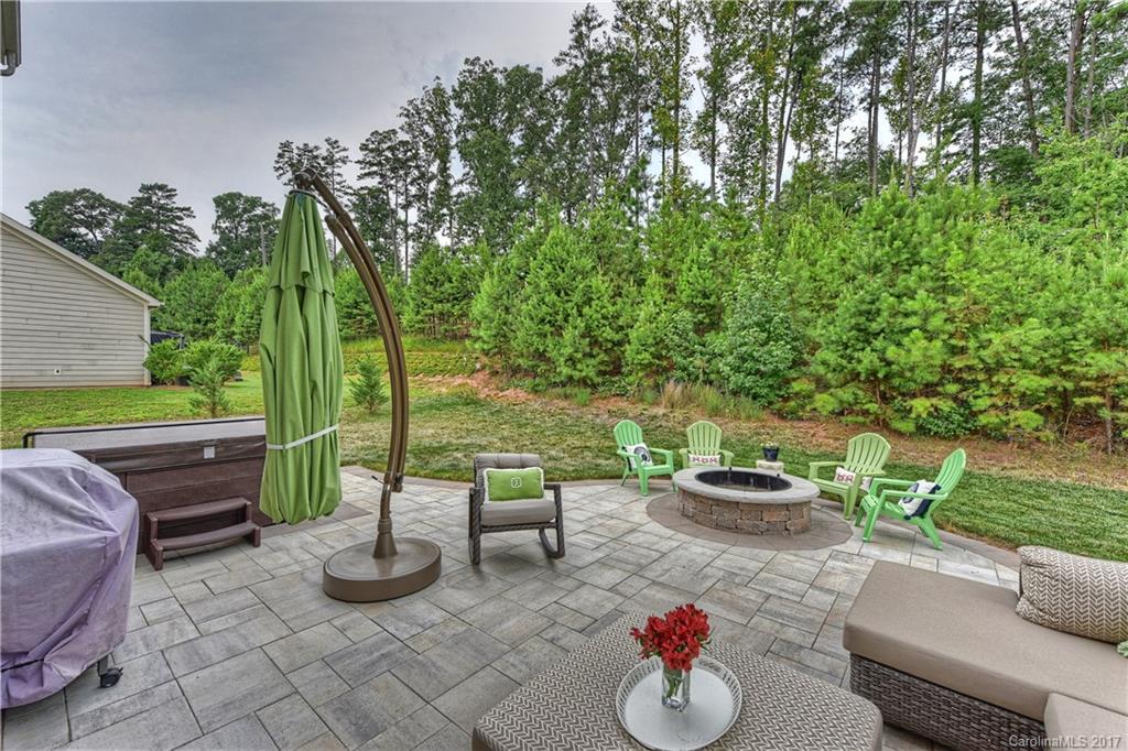 The Vineyards on Lake Wylie - Residential