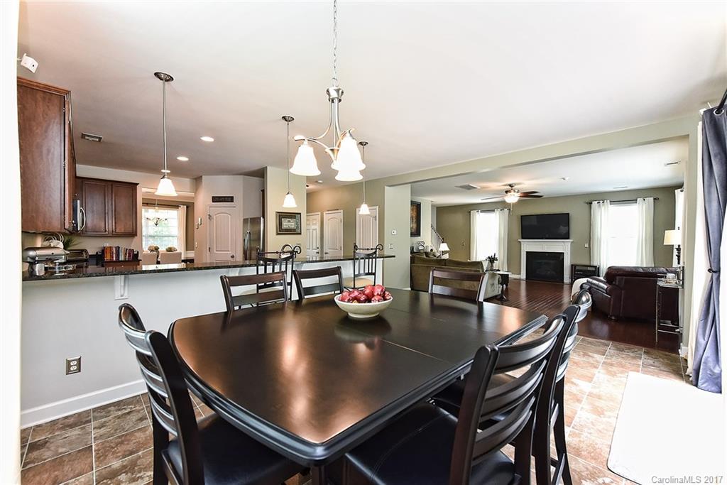 The Vineyards on Lake Wylie - Residential