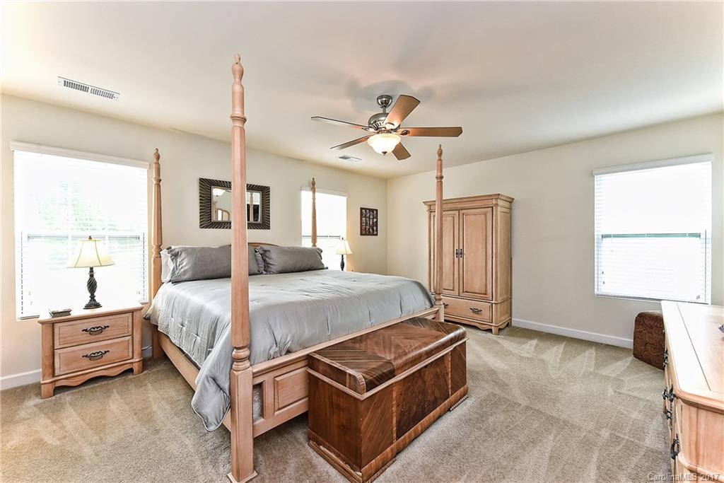 The Vineyards on Lake Wylie - Residential
