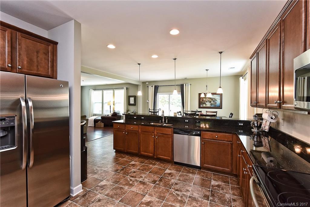The Vineyards on Lake Wylie - Residential