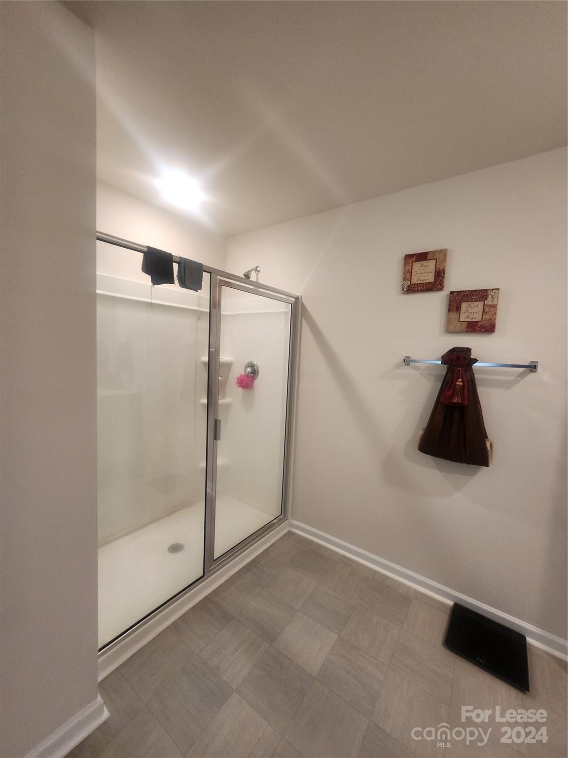 Abrial Ridge - Residential Lease