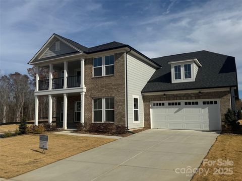 2005 Waxhaw Crossing Drive 241 Waxhaw NC 28173