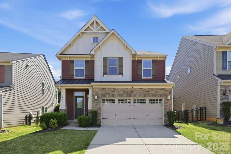 Welcome to 1819 Fleetwood Drive - a fabulous move in ready home that has been meticulously maintained and is beautifully updated. This 3 bed 2.5 bath home includes a loft area creating multiple living spaces and is designed to fit a variety of lifestyles. Kitchen is a chef’s delight featuring white cabinetry, granite countertops, tiled back splash, SS appliances, center island & ample prep space. The kitchen hosts a generous breakfast area and seamlessly flows into the inviting great room with a cozy fireplace. A private living room makes the perfect place to read a book. You’ll be captivated by the abundant natural light that fills every room. Upstairs you will find a luxury primary suite with two secondary bedrooms, a chic bathroom, loft area and a spacious laundry room. Step outside to the back patio, an ideal spot for al fresco dining or relaxing w/friends & family. Don’t miss out on this rare opportunity to own a single family home in Bryant Park! Buyers will appreciate the short distance to Uptown Charlotte and being just seconds from shops, dining, entertainment, Legion Brewery, and Noble smoke. Welcome Home!