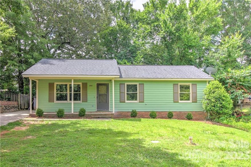 Beautiful single family home with recently upgrade back yard. Three bed rooms and two full bathrooms. Move in ready with upgraded floors and kitchen cabinets the A/c was installed new this summer as well looks of space to enjoy. Don't miss your chance to own a cute home in MONROE with no HOA!!! Seller is giving 5,000 in closing to buy down rate for buyer !!! MOTIVATED SELLER