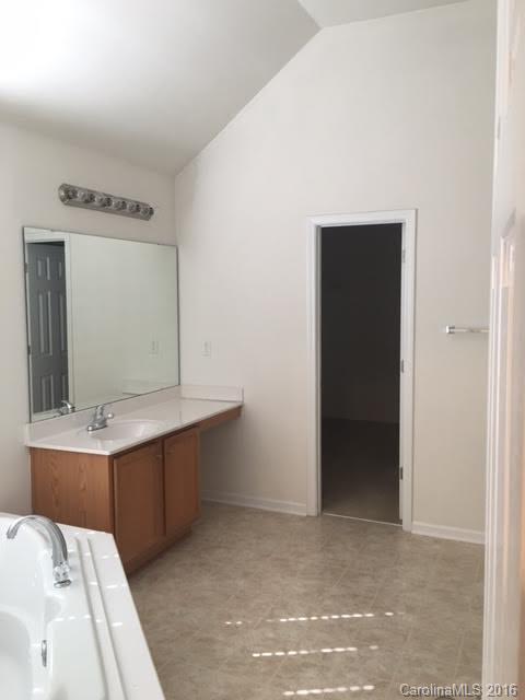 Sandy Pointe - Residential