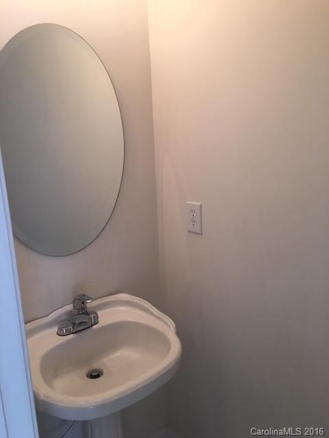 Sandy Pointe - Residential