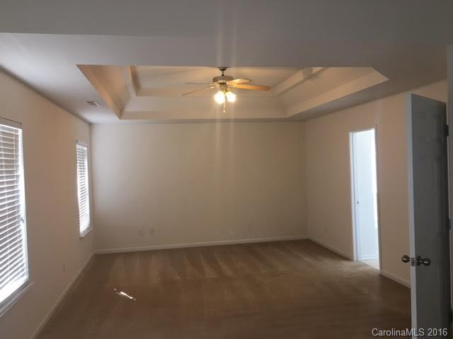 Sandy Pointe - Residential