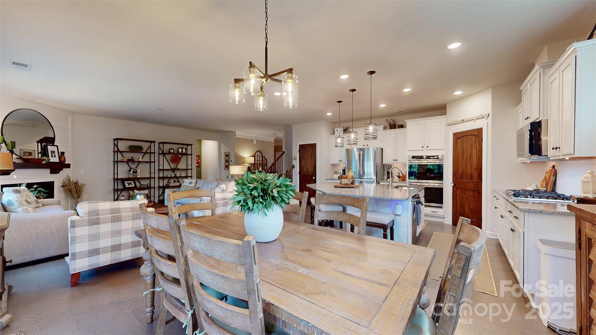 Tree Tops - Residential