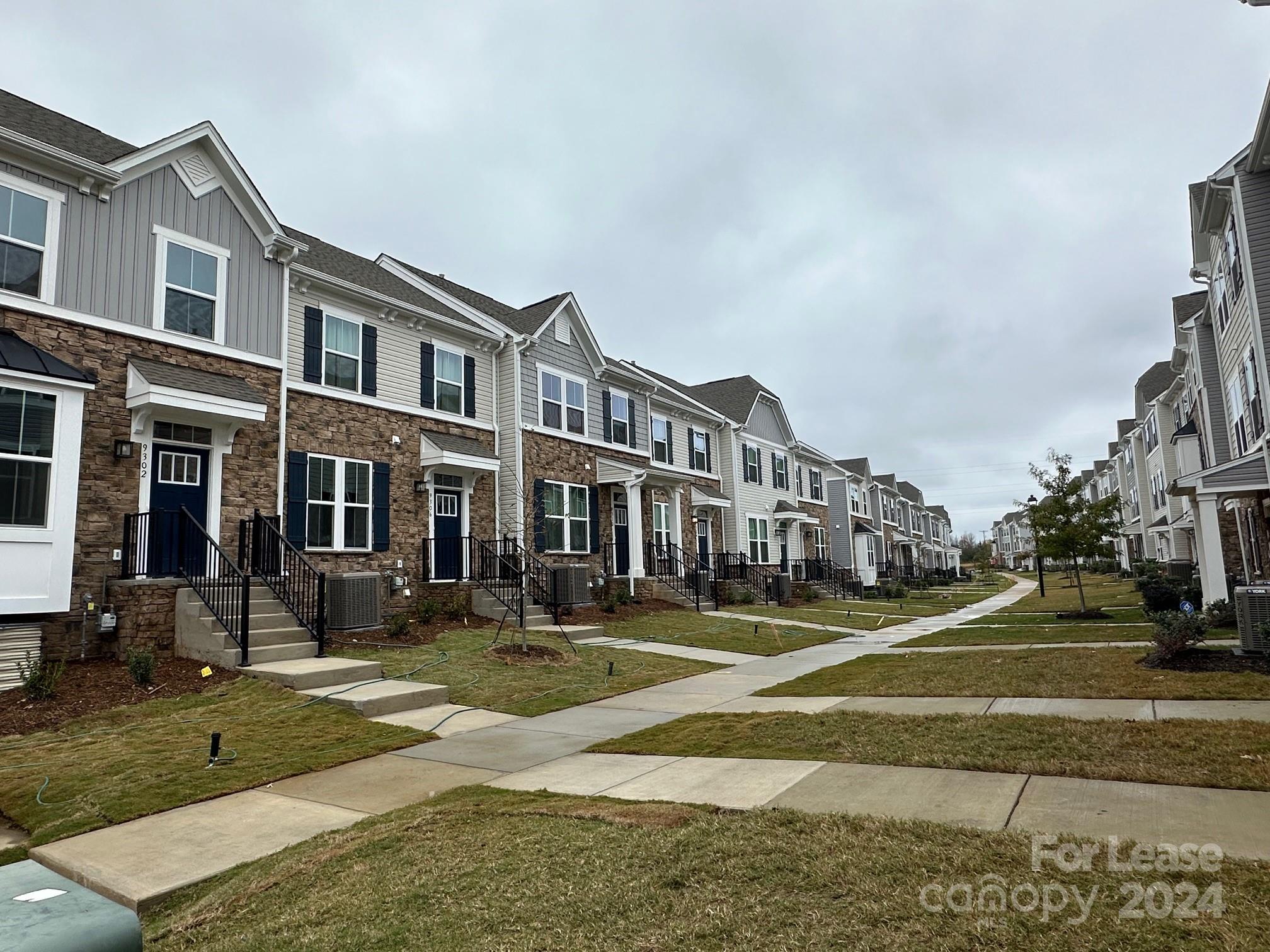 The Towns at Mallard Mills - Residential Lease