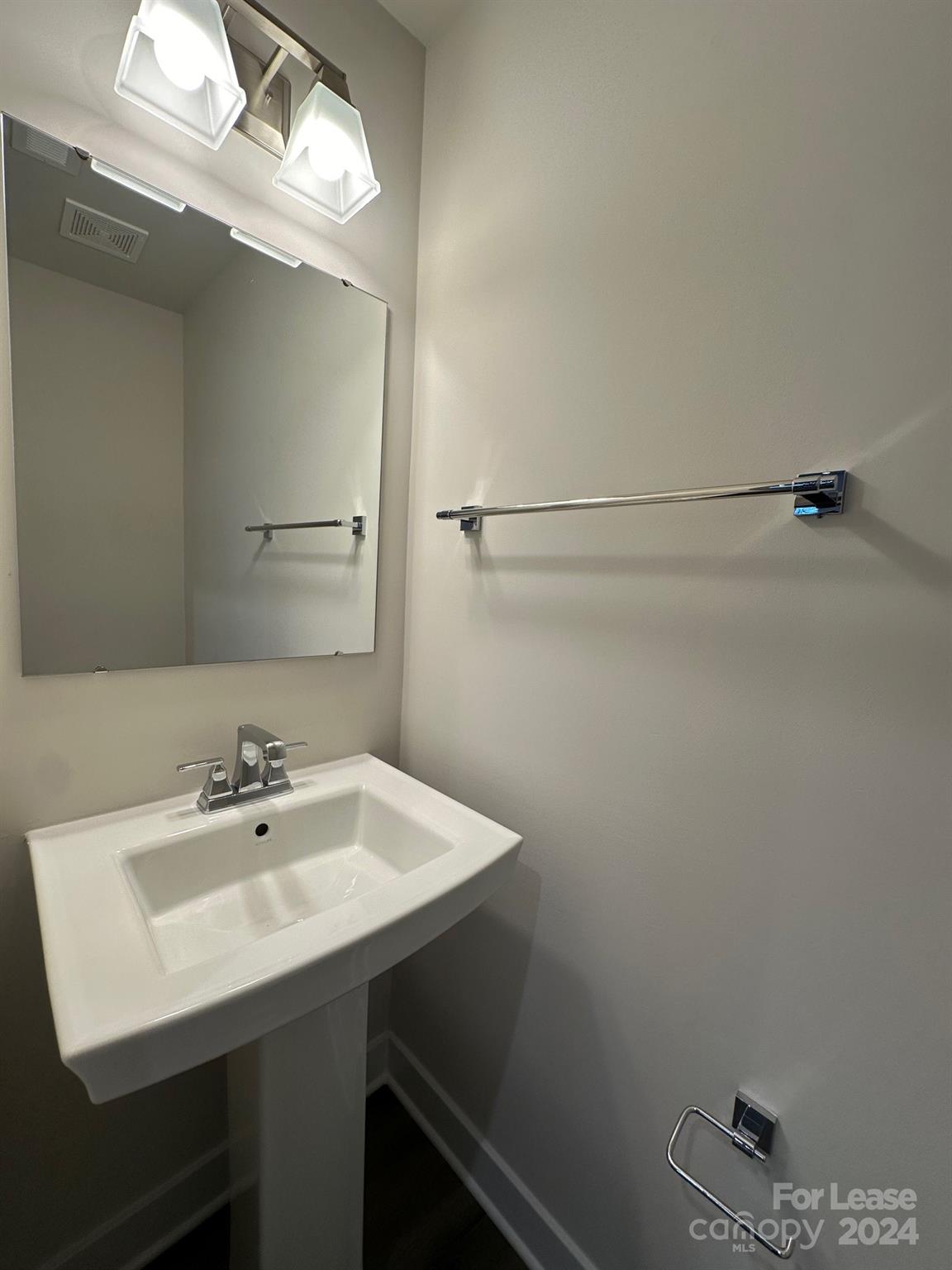 The Towns at Mallard Mills - Residential Lease