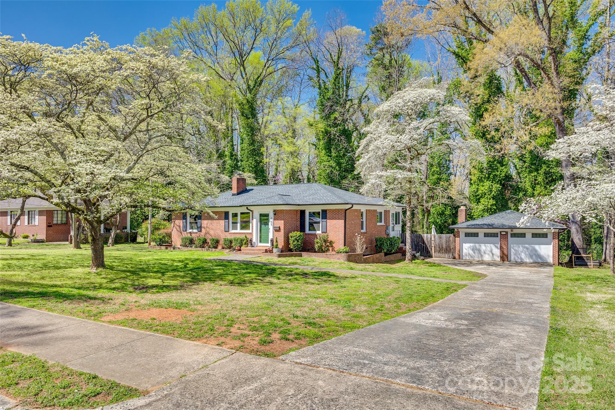 Colonial Heights - Residential