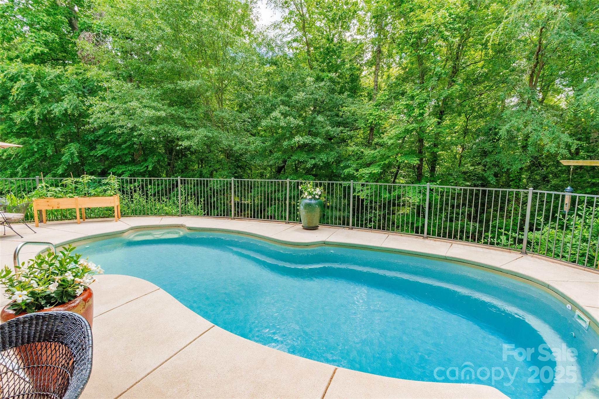 Laurel Creek - Residential