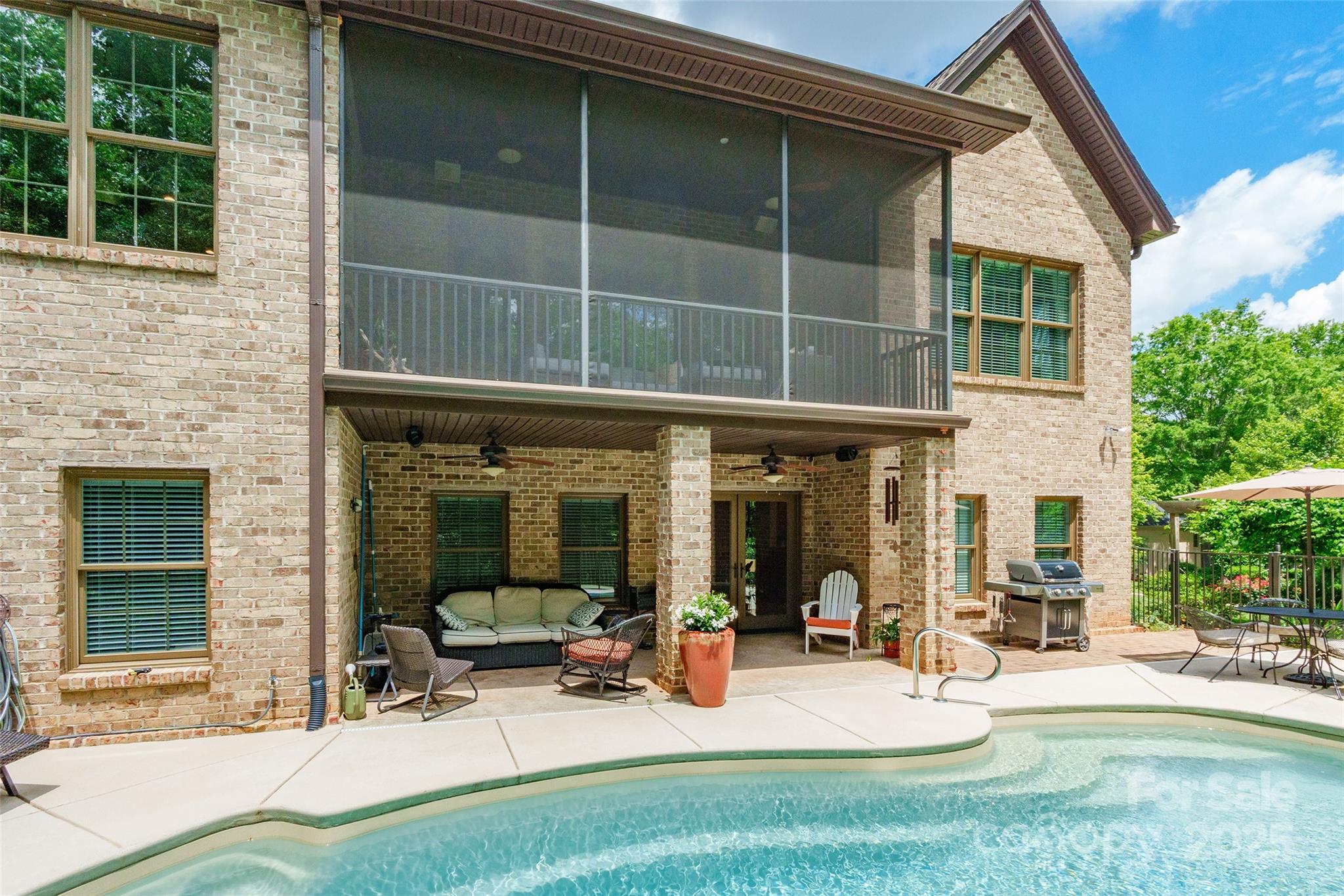 Laurel Creek - Residential