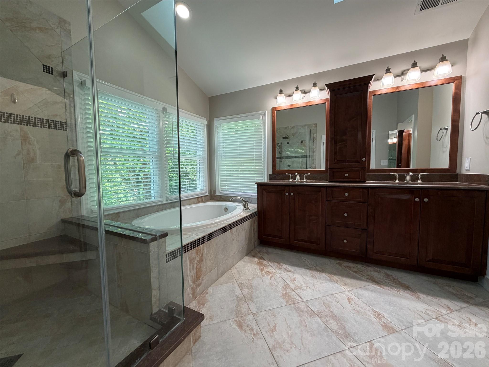 Providence Arbours - Residential