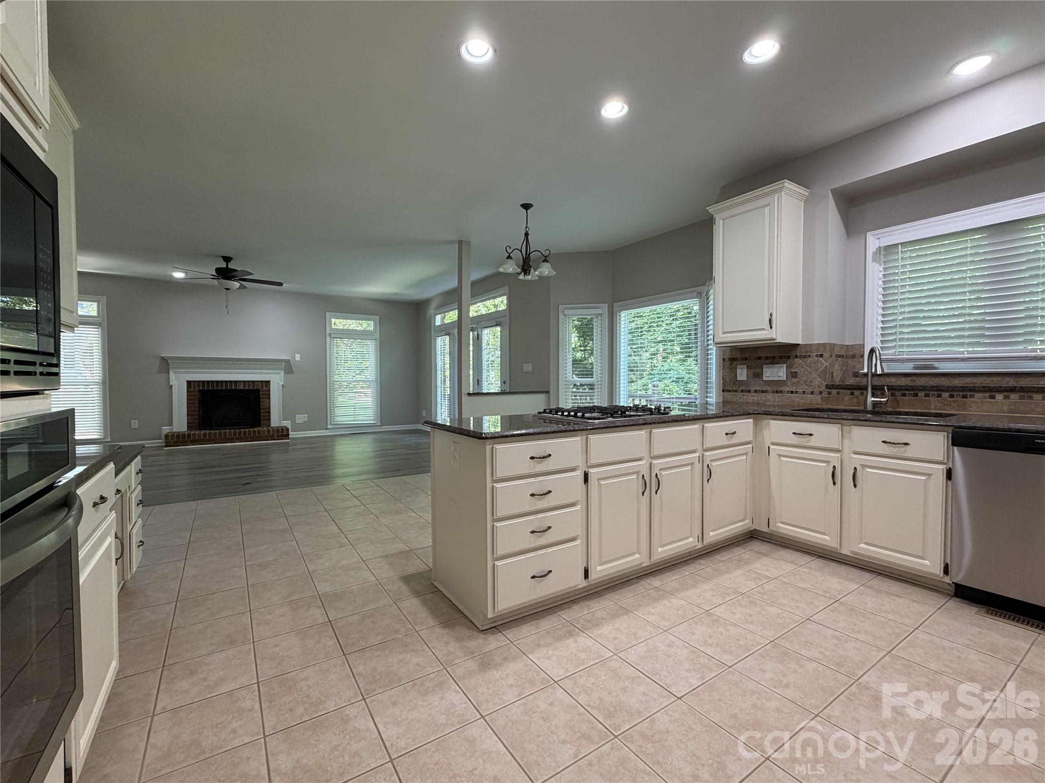 Providence Arbours - Residential