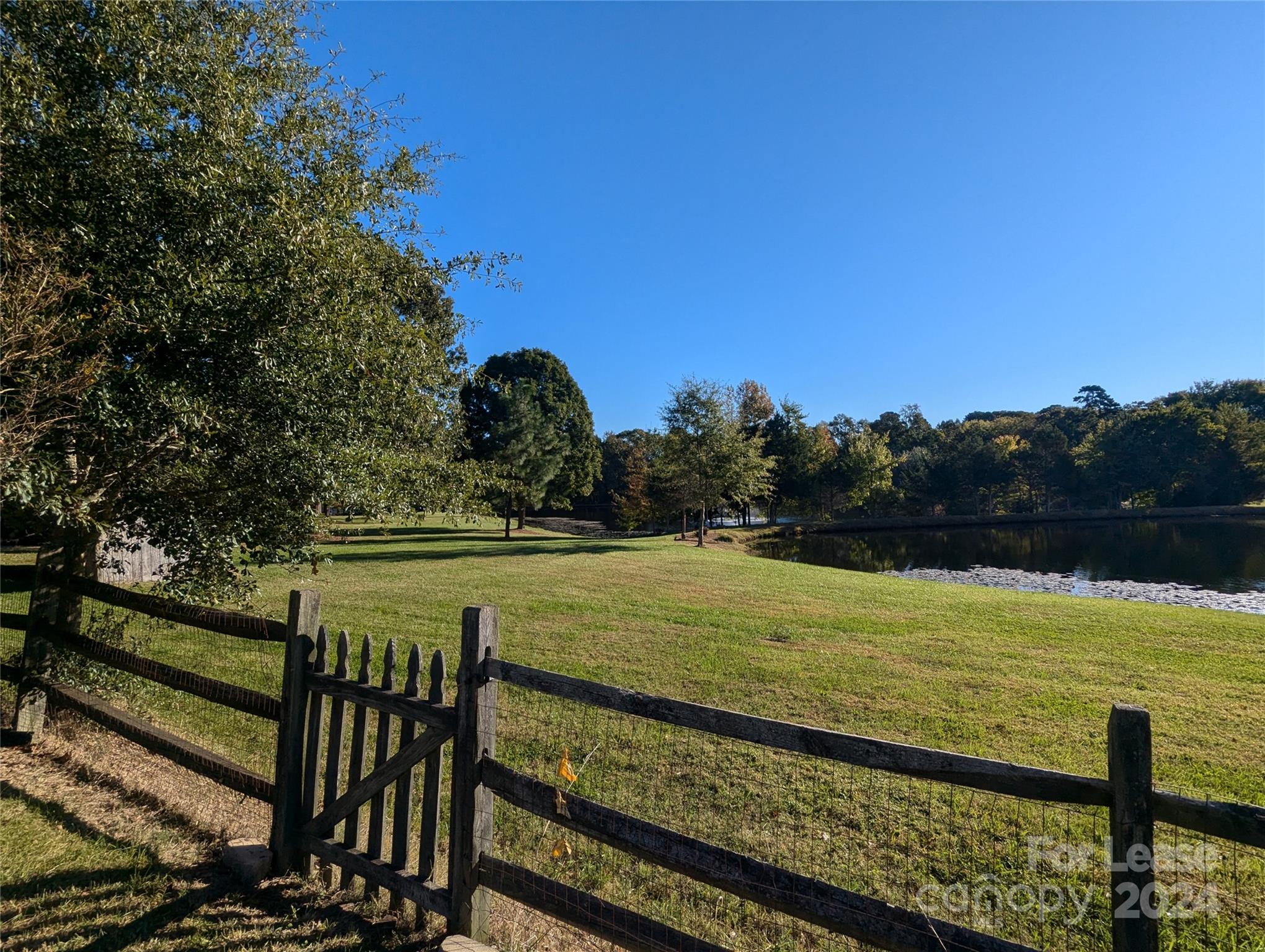 The Villages Of Leacroft - Residential Lease