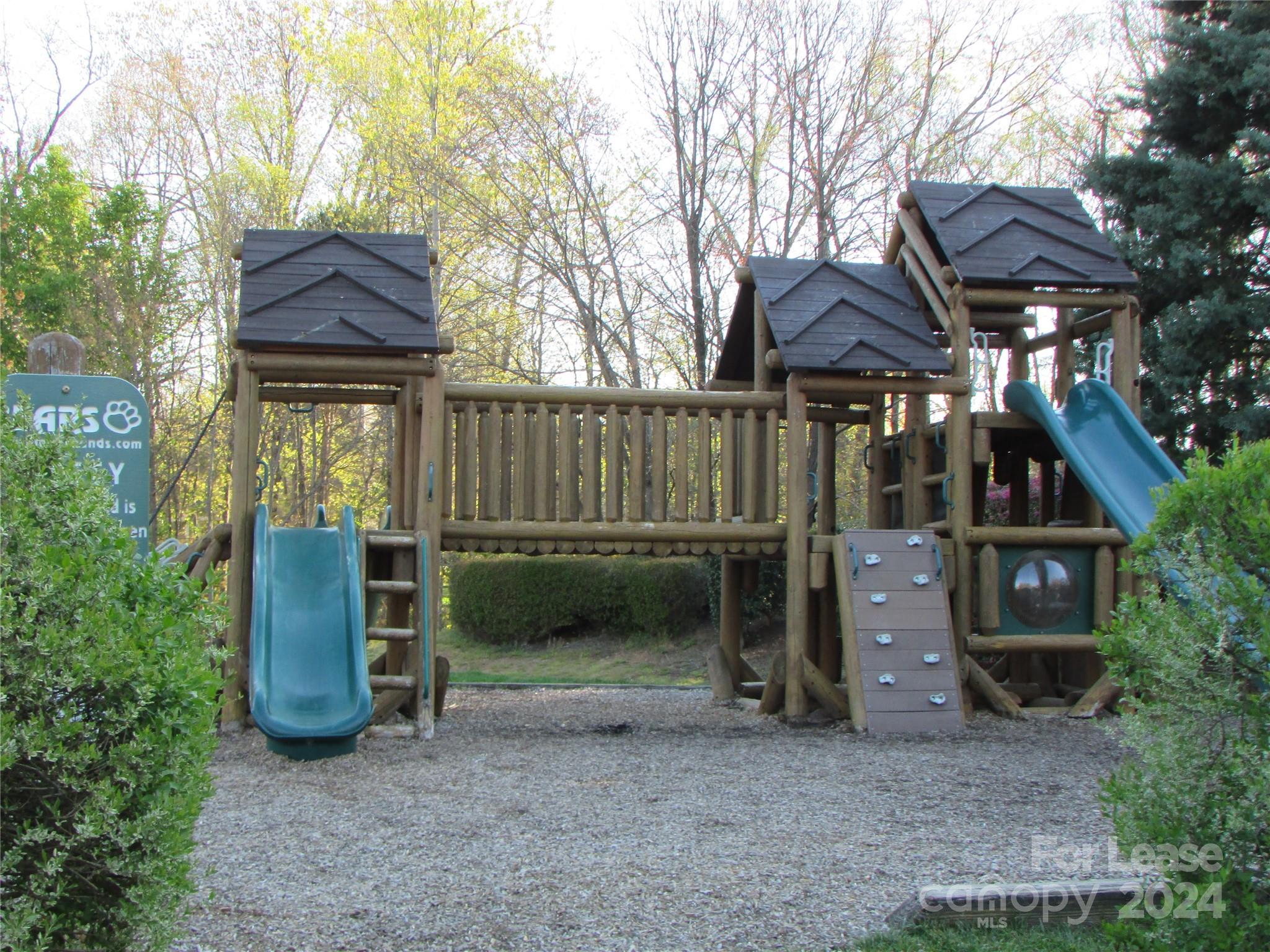 The Villages Of Leacroft - Residential Lease