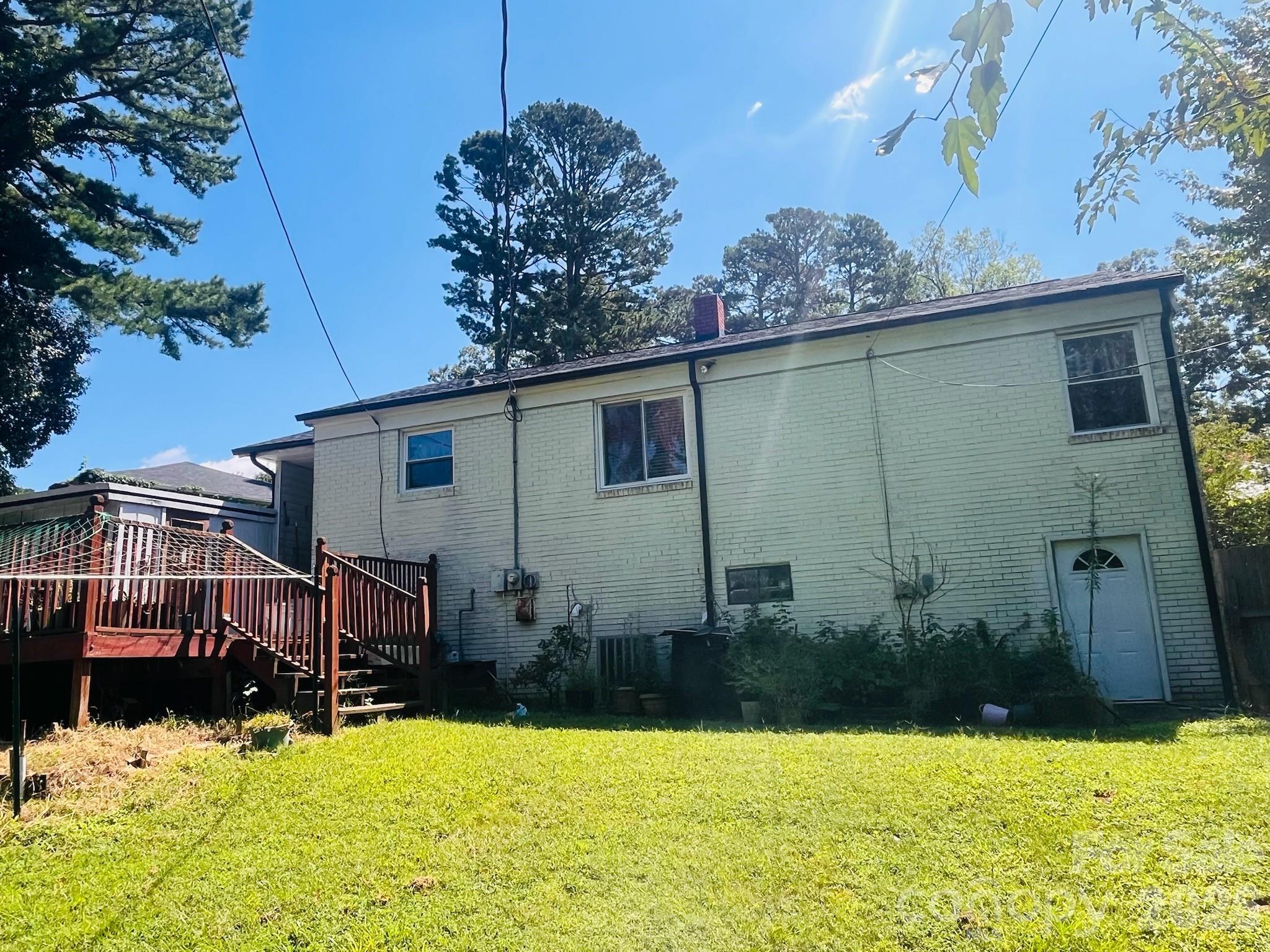 2507 Elkwood Circle