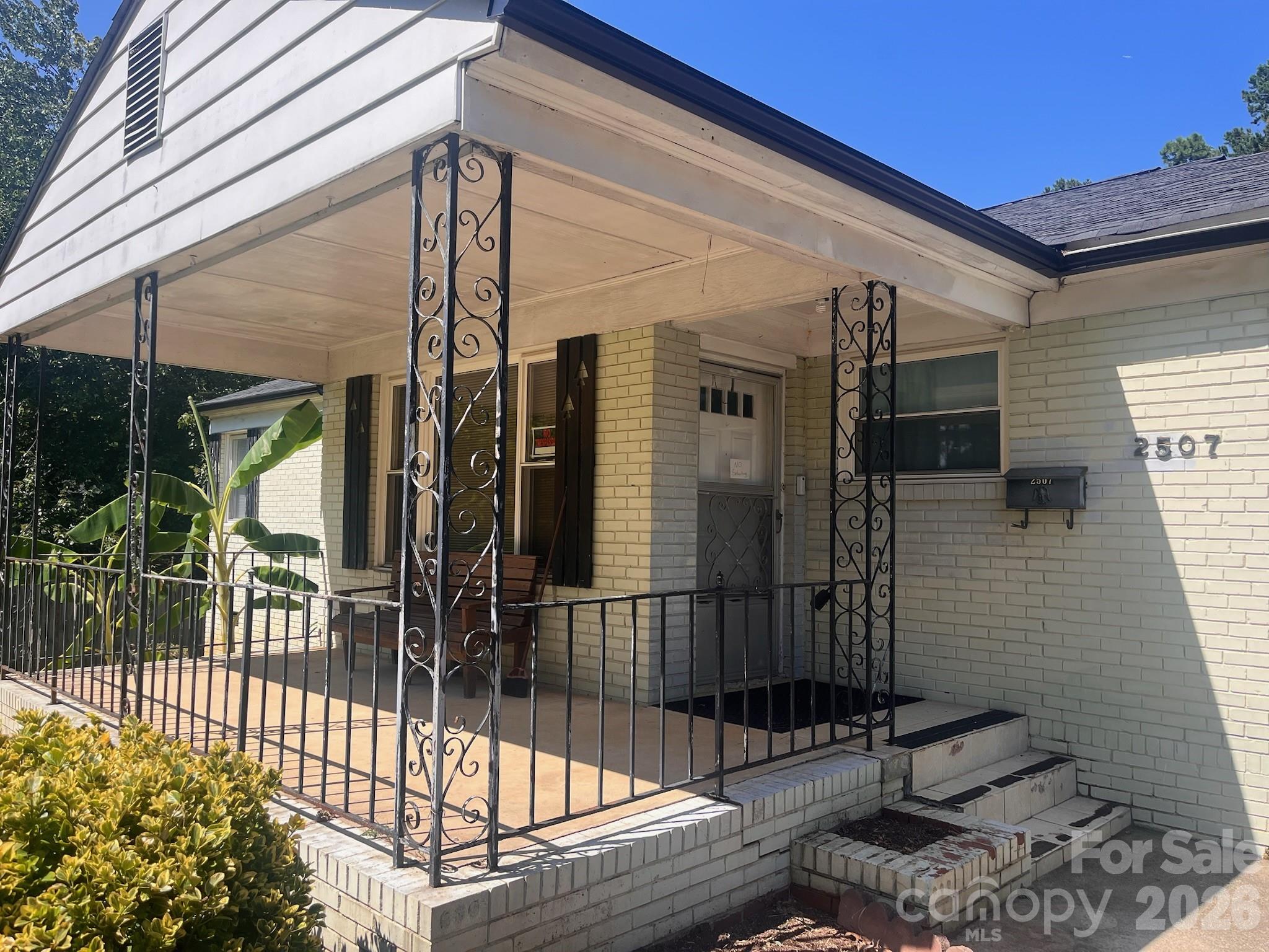 2507 Elkwood Circle