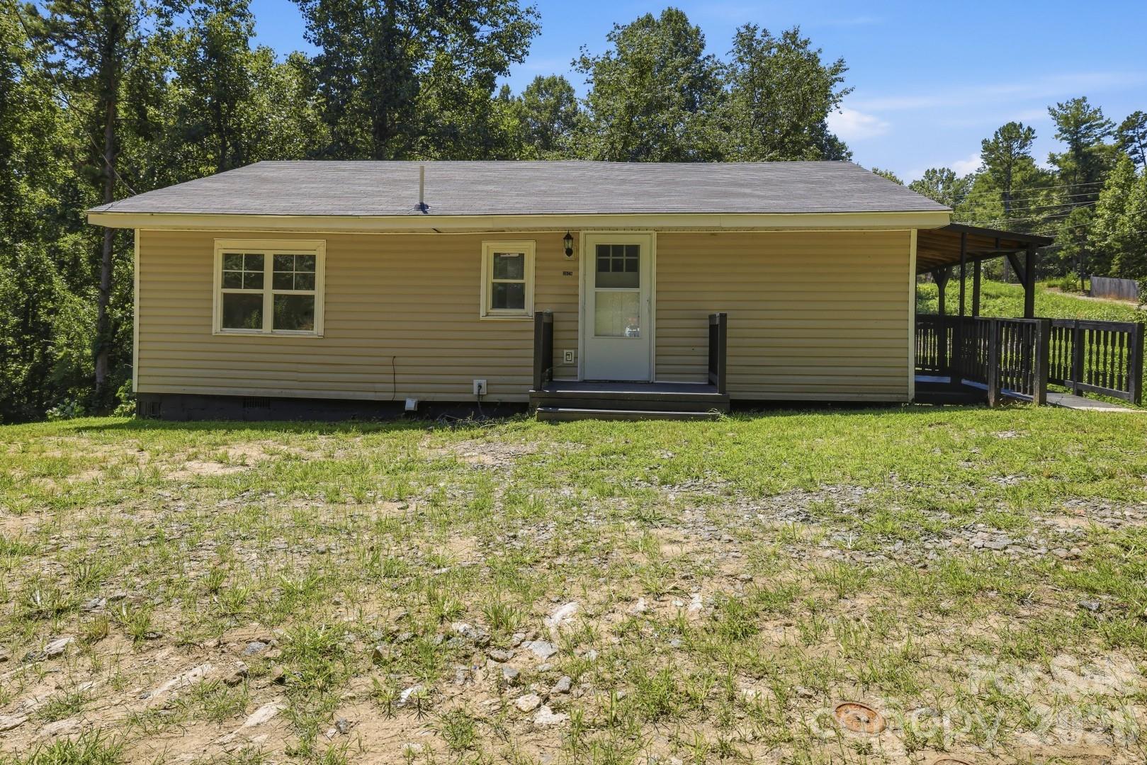 3028 Playmore Beach Road