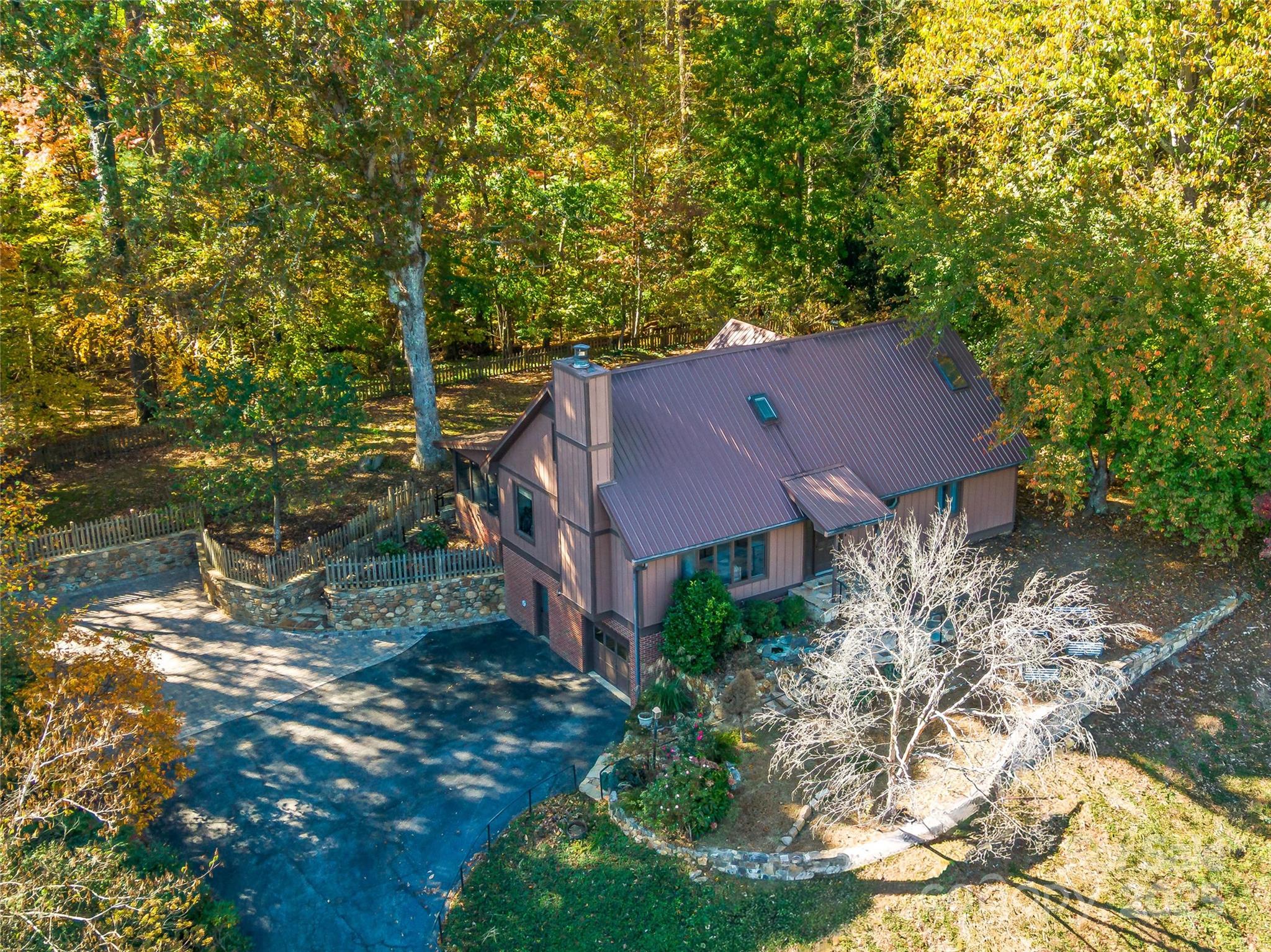 1326 Valmont Drive
