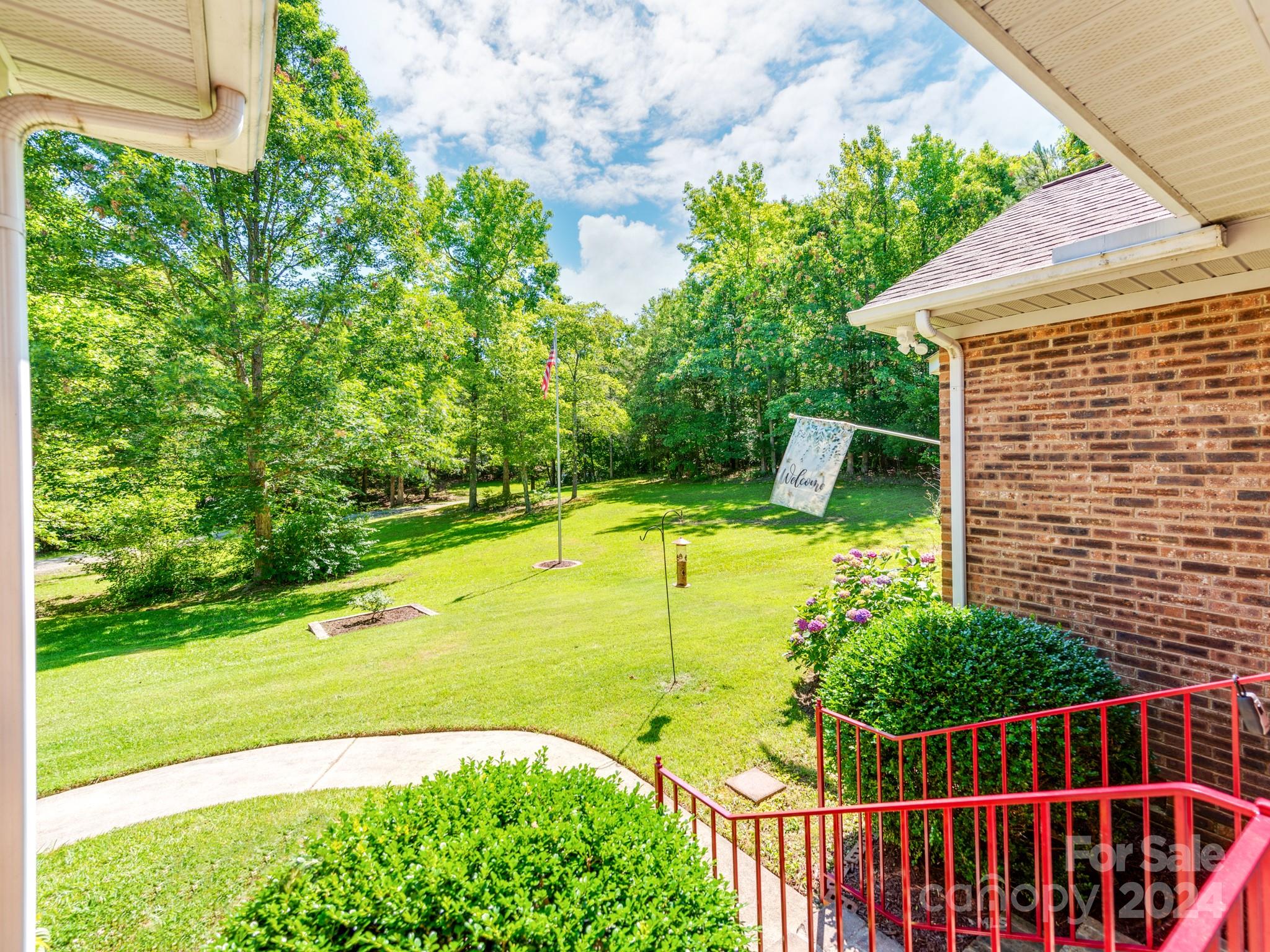 Lesslie Woods - Residential