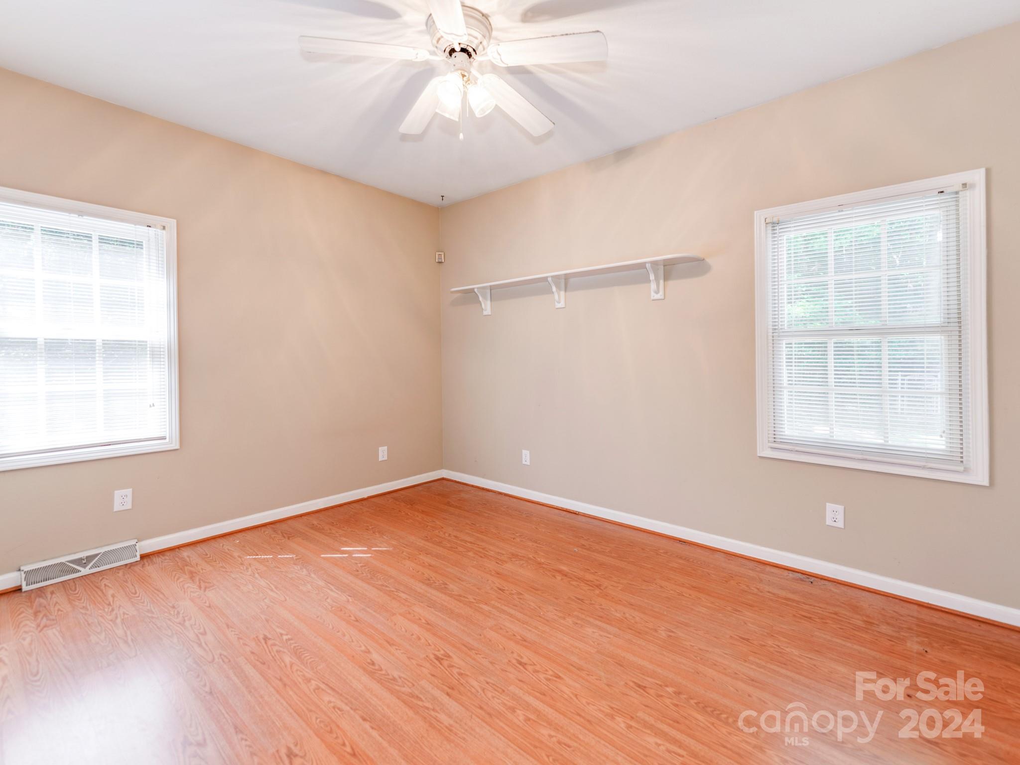 Lesslie Woods - Residential