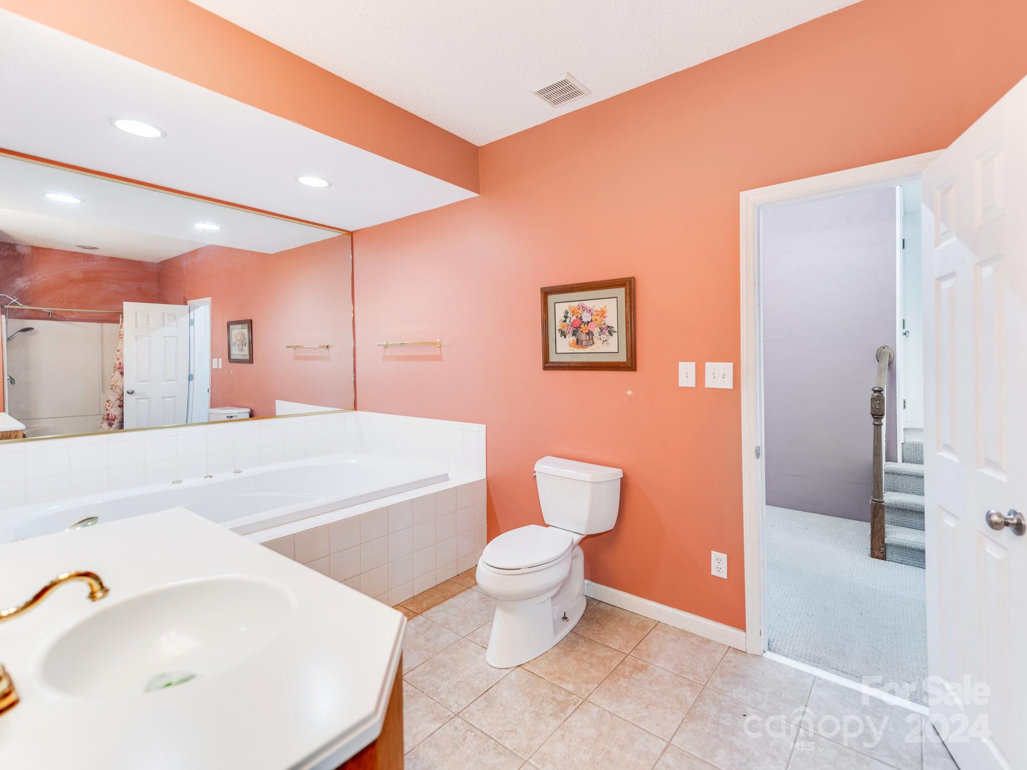 Lesslie Woods - Residential