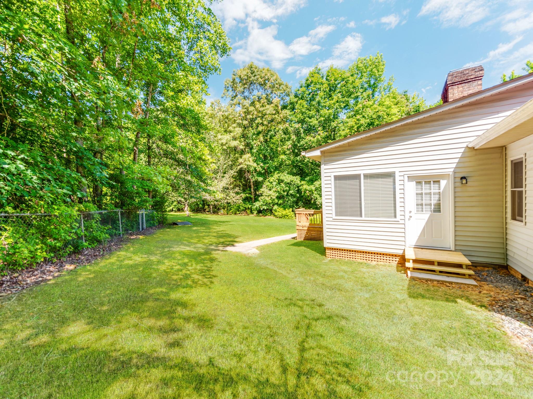 Lesslie Woods - Residential