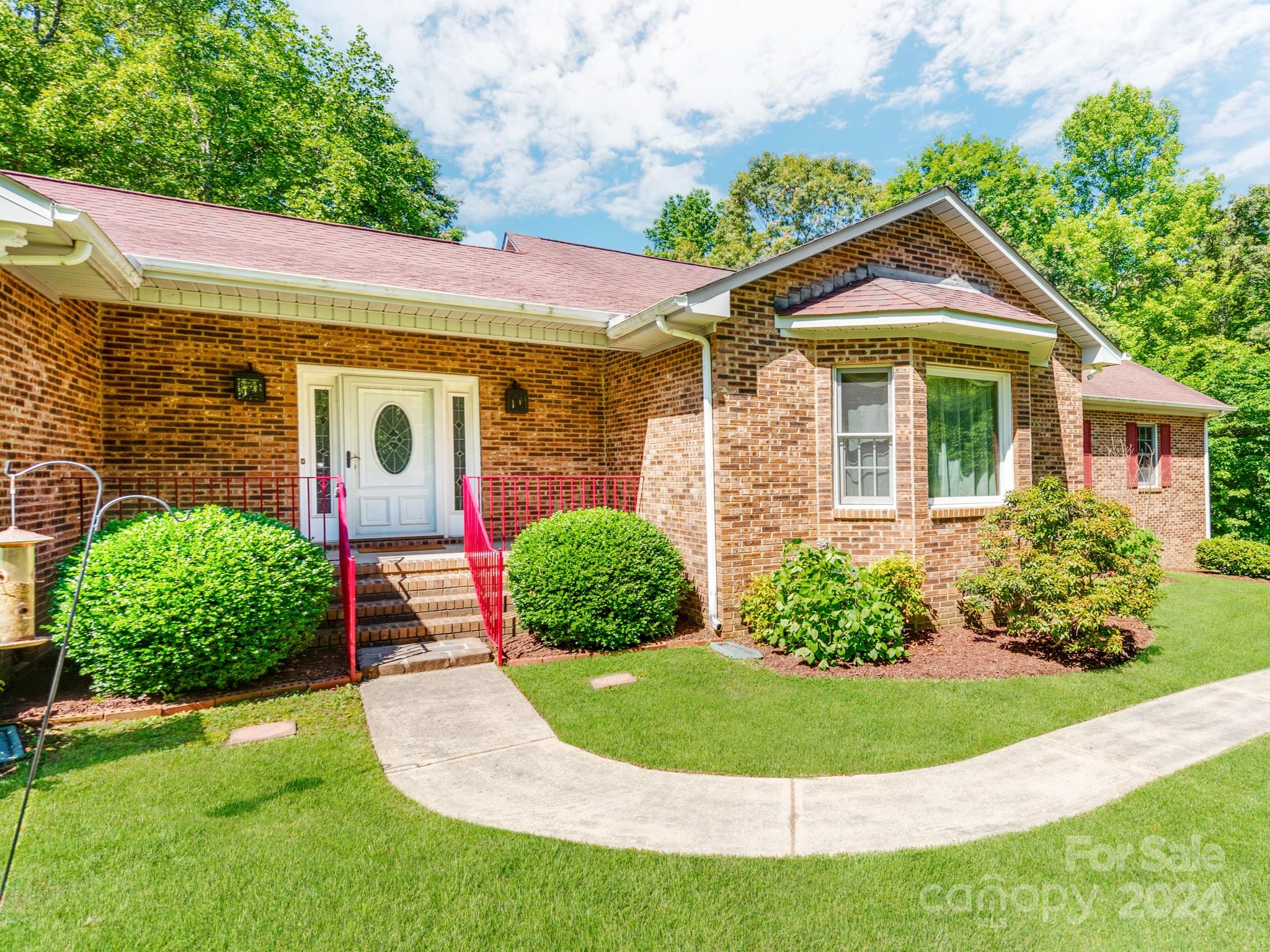 Lesslie Woods - Residential