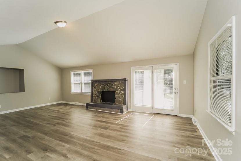 Country Oaks - Residential